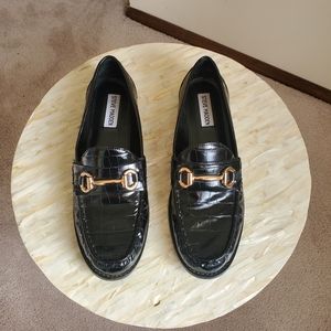 Black Steve Madden loafers
